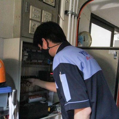 Service ลิฟท์บ้านแบบครึ่งท่อน ที่ เยาวราช
