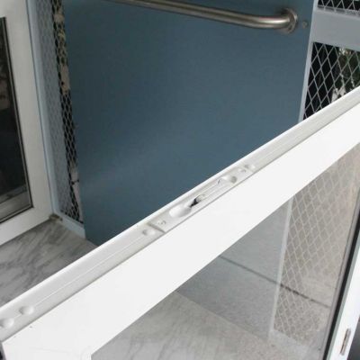 ผลงานการติดตั้งลิฟท์โรงแรมแบบครึ่งท่อน ที่ โรงแรม Hill Fresco พัทยา