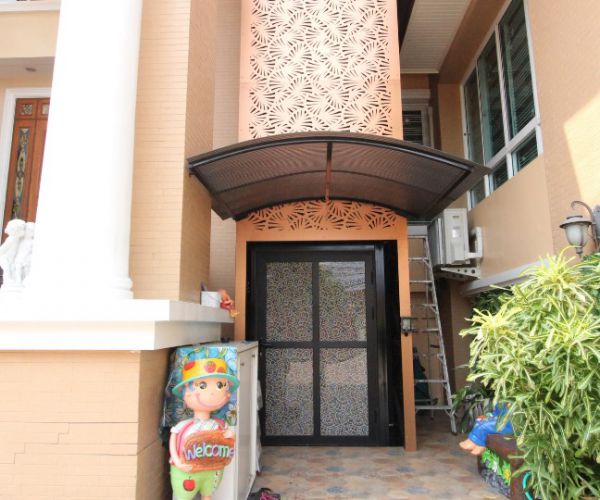 ผลงานการติดตั้งลิฟท์บ้านแบบมาตรฐาน ที่ ประชาสงเคราะห์ (กรุงเทพฯ)