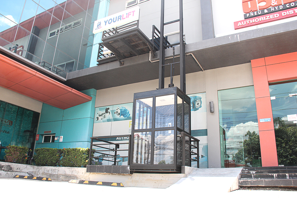 โชว์รูมพร้อมลิฟท์ตัวอย่าง